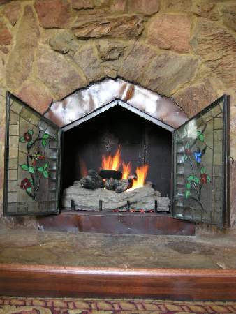 Lovely Gas Fire Place with Stained Glass Screen!